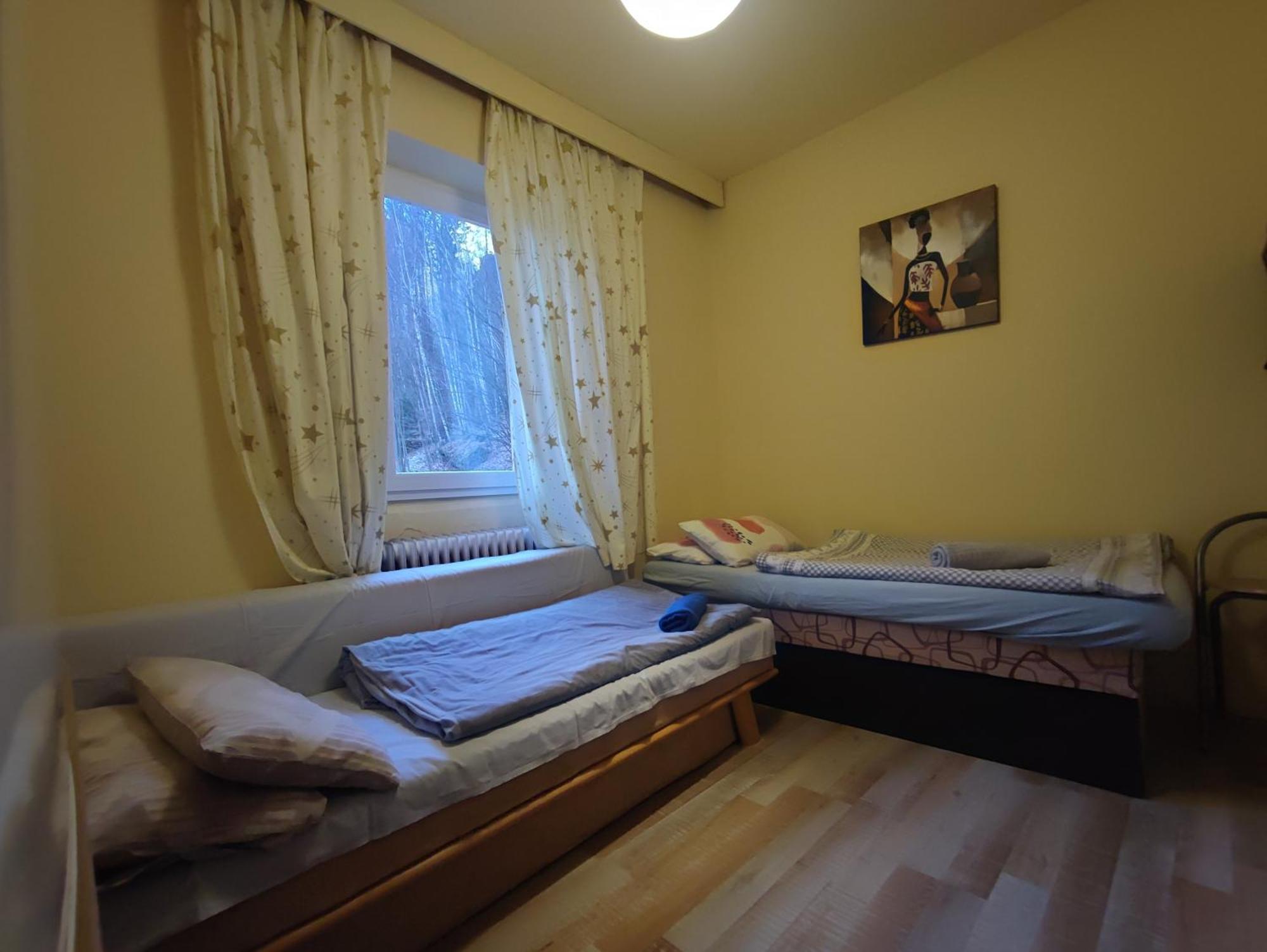 Penzion Privoz Хренско Экстерьер фото